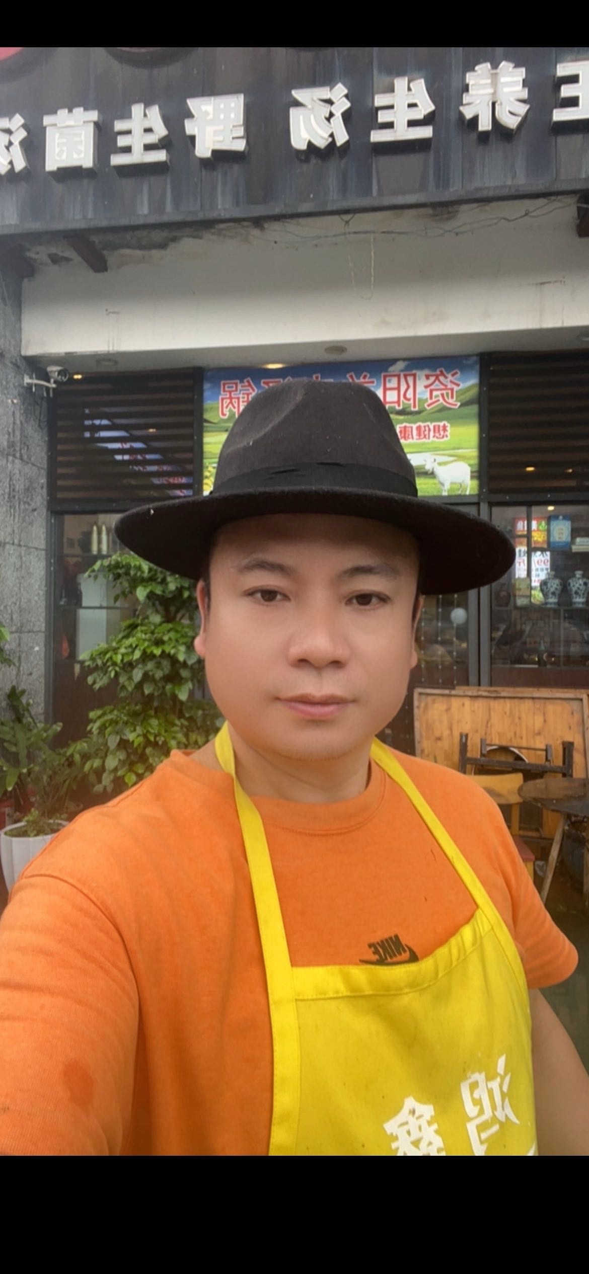 重庆门店推出宜宾特色炭火土火锅 图片 2